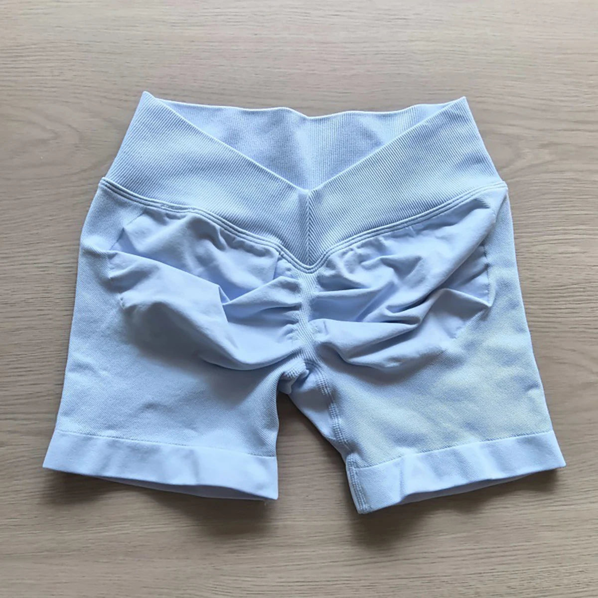 V-Back Scrunch Shorts Women Seamless V Waist Line Scrunch Booty Shorts Fitness Workout Running Yoga Gym Shorts