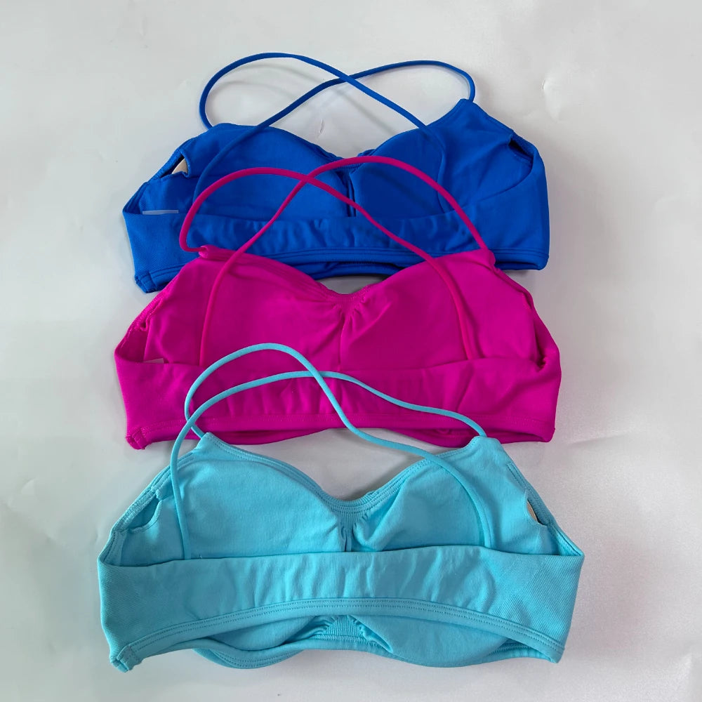 Seamless Sports Bra Women Cross Back Straps Yoga Bra V-shape Scoop Padded Gym Top Yoga Underwear Fitness Workout Clothes