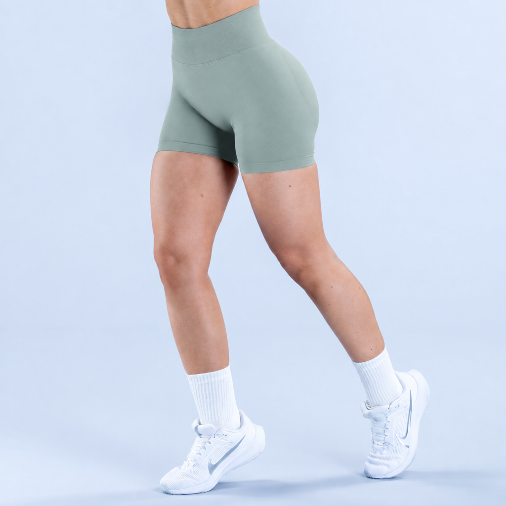 Short Amélia